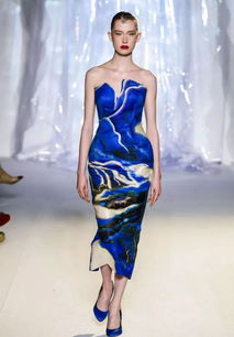 中國(guó)風(fēng)民族服飾 全世界頂尖時(shí)裝大師為它著了魔